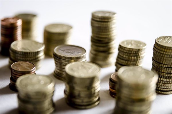 La riqueza media de los españoles aumentó un 3,6% en 2024, hasta 202.651 euros, según UBS