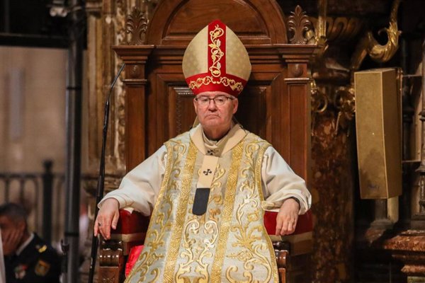 Arzobispo Toledo lamenta un mundo de guerras y corrupciones y pide mirarlo con esperanza y