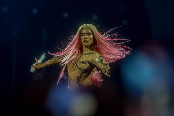 Bad Bunny, Karol G y Taylor Swift, los artistas con mayor reventa de España en plataformas legales según un estudio