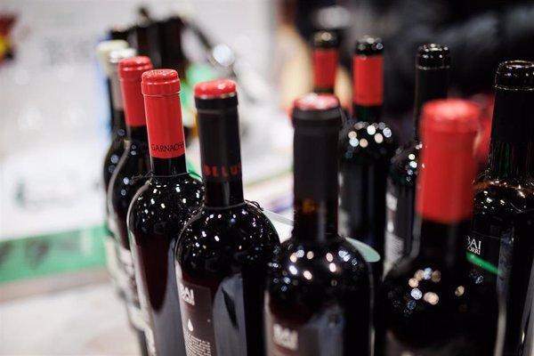 Los 27 apoyan con cambios la medidas para reducir excedente de vino e impulsar productos de baja graduación