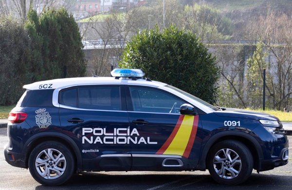 Hallan en Fuengirola (Málaga) el cuerpo de una mujer con signos de violencia y el de su pareja, que se suicidó