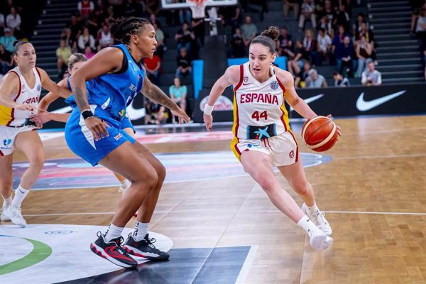 Crónica del Gran Bretaña - España, 70-85