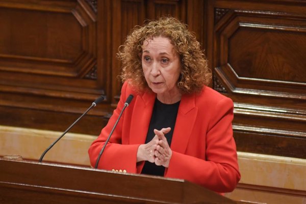 ERC defiende la empresa mixta en Rodalies como forma de traspaso 