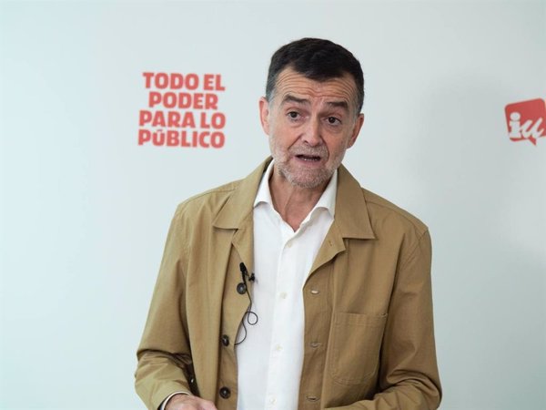IU reclama a Sánchez que no opte por el