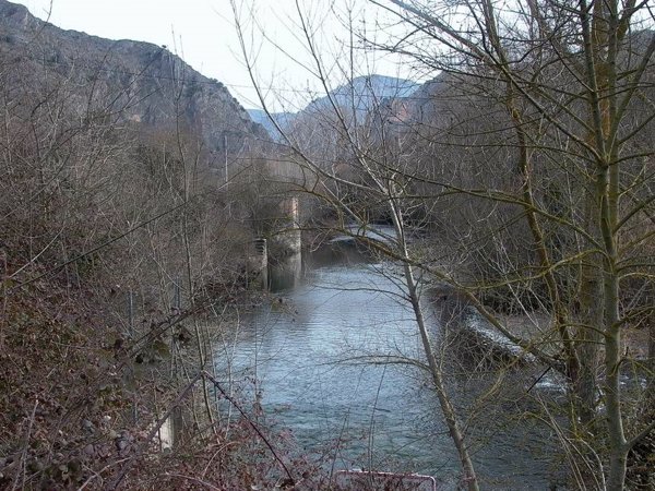 La CHE advierte de posibles crecidas súbitas en barrancos y cauces menores de ríos en varias comunidades