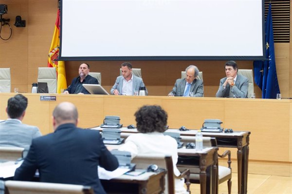 La comisión del Congreso sobre la 'Operación Cataluña', congelada hasta septiembre sin entrar en el caso 'Pegasus'