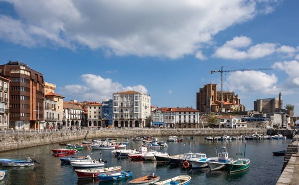 Las tres menores heridas en un accidente en una atracción de feria en Castro (Cantabria) reciben el alta