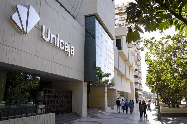 Unicaja mejora las condiciones de sus préstamos preconcedidos
