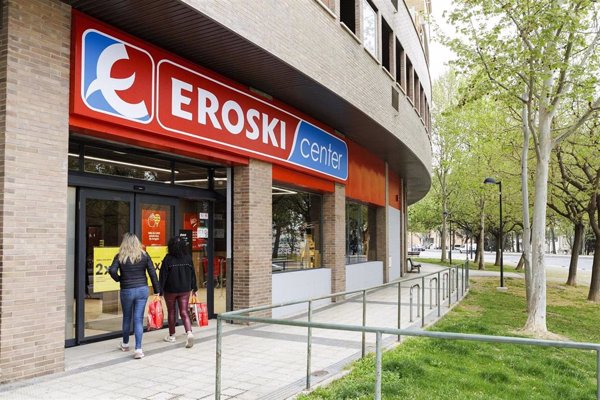 El grupo Eroski cierra el primer trimestre con un beneficio neto de 13,2 millones, un 38% más