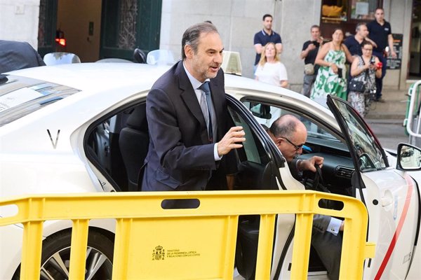 Ábalos asegura en el TS que no se reconoce en los audios que le implican en amaños y que podrían estar manipulados