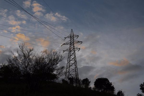 Las grandes eléctricas apuntan a la