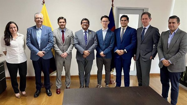 Temu expresa su interés al gobierno de Ecuador por invertir en infraestructura logística en el país