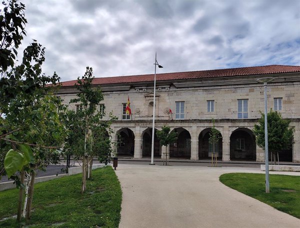 PP, PRC y PSOE apoyan que Cantabria solicite al Estado la competencia de Costas