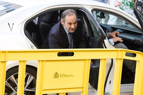 Ábalos dice en el TS que no se reconoce en los audios que le implican en amaños y que podrían estar manipulados