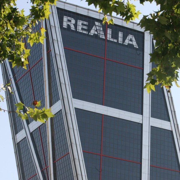 La junta de accionistas de Realia aprueba la absorción del negocio inmobiliario de FCC