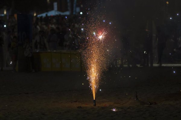 Un bebé y un adulto graves en dos accidentes relacionados con la verbena de Sant Joan en Cataluña