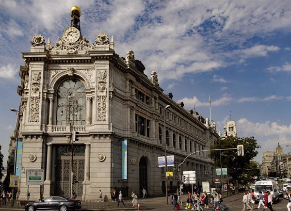 Las empresas no financieras ganaron un 17,9% menos en el primer trimestre pese a ingresar un 4,6% más