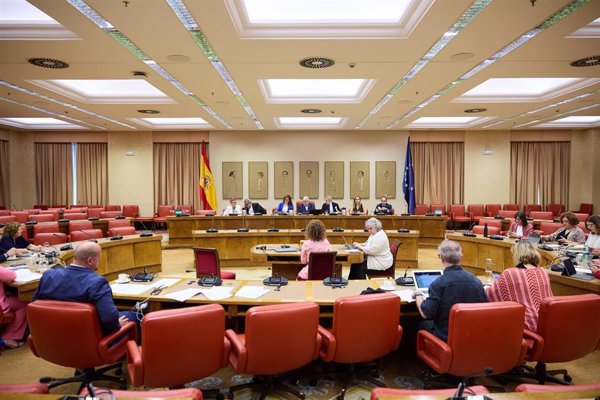 Sanidad estudia cómo incorporar la propuesta de incluir el euskera en el MIR sin