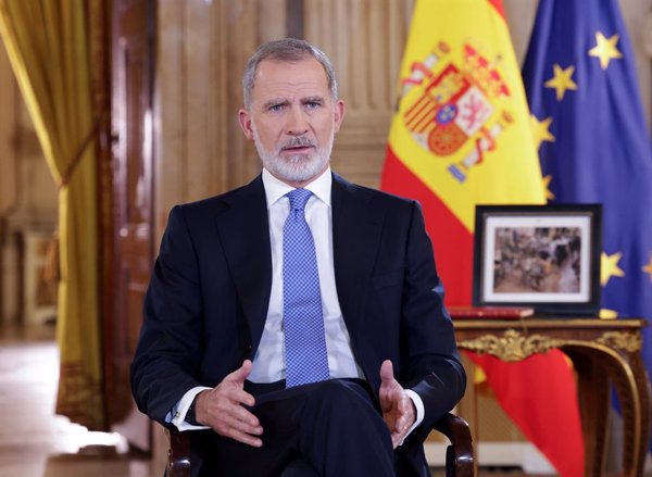 El Rey ensalza el compromiso y la escucha de los jóvenes en la Gala de presentación del 'Anuario 2025' de Cotec