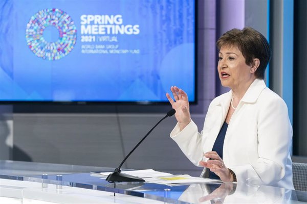 El FMI afirma que Chile puede crecer a un mayor ritmo si agiliza la tramitación de las inversiones