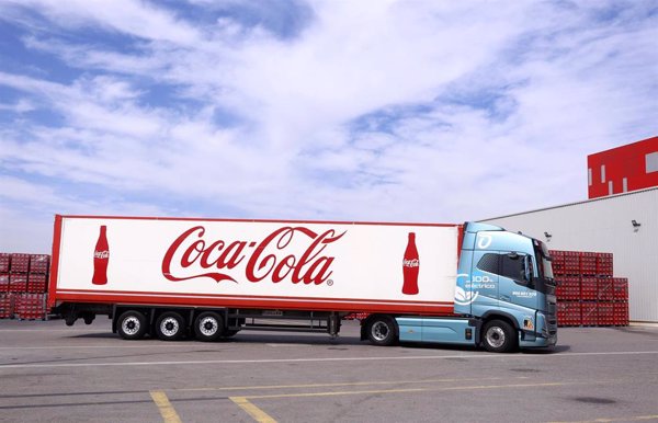 Coca-Cola Europacific Partners devolvió a la naturaleza el 188,5% del agua que embotelló en 2024