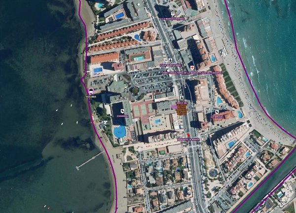 Fallece una mujer de 77 años mientras se bañaba en La Manga del Mar Menor, en Cartagena (Murcia)