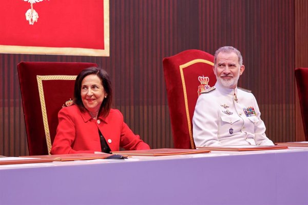 Robles advierte a los socios de la OTAN: