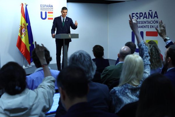 La Policía investiga la nueva filtración de datos de Sánchez, que afecta también a ministros y presidentes autonómicos