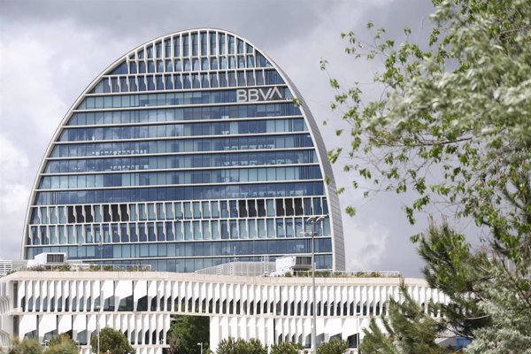 BBVA ayuda a sus clientes de España a constituir empresas 
