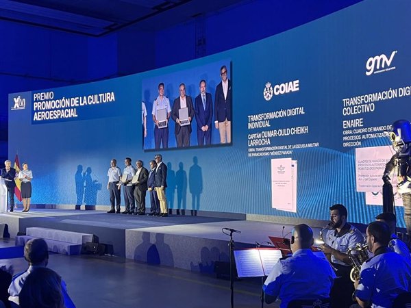 Enaire recibe un premio del Ejército del Aire y del Espacio por su innovación en la transformación digital