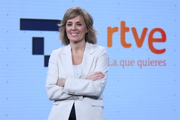 Marta Carazo deja RTVE y presentará hoy por última vez la segunda edición del Telediario