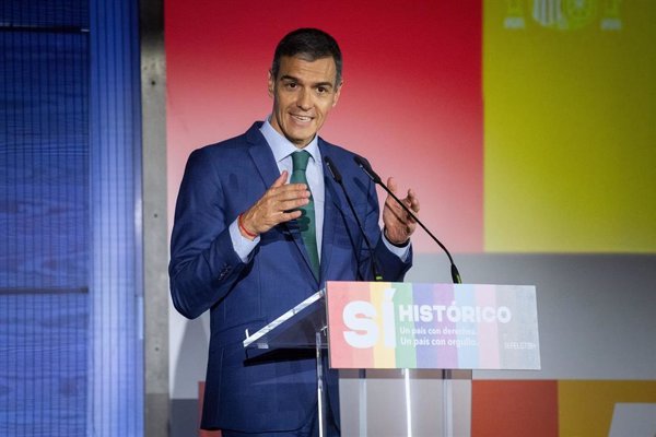 Sánchez celebra los 20 años del matrimonio igualitario: 