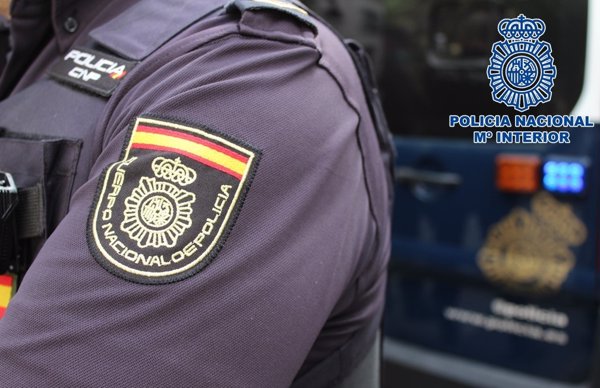 Detenido un hombre por grabar a mujeres en los aseos de un local de ocio en Palma