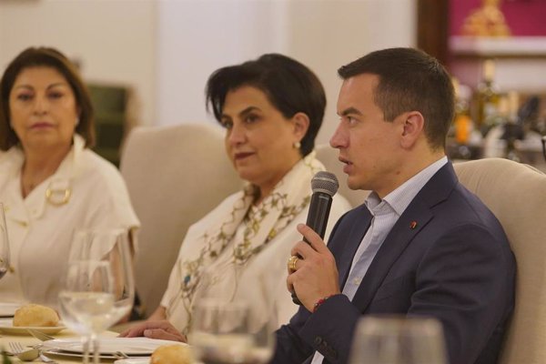 El presidente de Ecuador inicia tres días de visita oficial a España