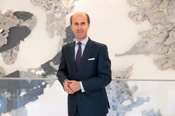 El rector Jaime Olmedo, nuevo académico de número de la Real Academia de la Historia