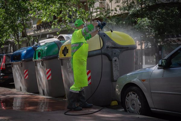 La empresa de la empleada de limpieza de Barcelona fallecida cumplía los protocolos ante el calor