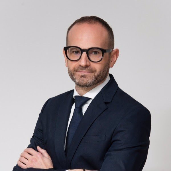 MasOrange 'ficha' al jefe de Relación con Inversores de Cellnex, Juan José Gaitán
