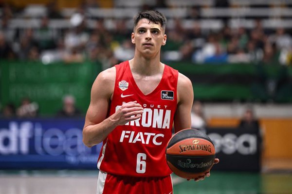 El base argentino Juani Marcos regresa al Barça
