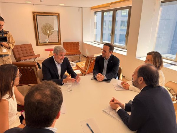 El presidente de Canarias reclama a España, Francia y Portugal una propuesta conjunta para la nueva estrategia RUP