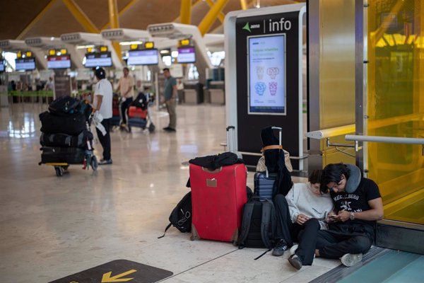 Aena realizará inversiones adicionales de 351 millones de euros hasta 2026 en los aeropuertos españoles
