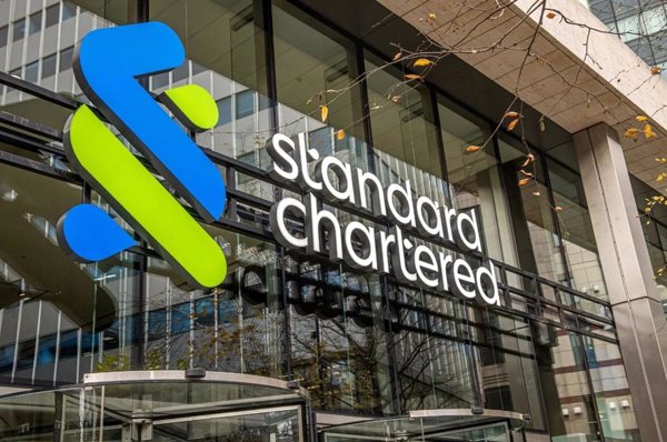 Standard Chartered encara una demanda de 2.286 millones por su papel en el escándalo del fondo malayo 1MDB