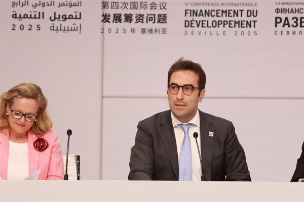 El Gobierno aprueba un marco para acuerdos bilaterales de conversión de deuda de hasta 300 millones en 5 años