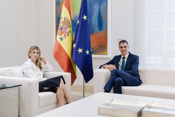 PSOE y Sumar comienzan su reunión para analizar el futuro de la legislatura tras la entrada en prisión de Cerdán