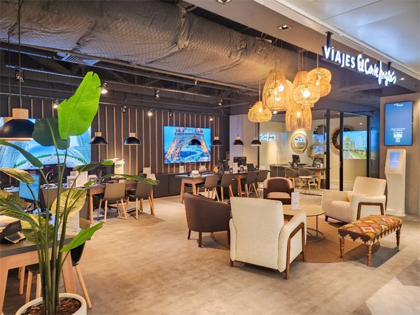 Viajes El Corte Inglés renueva 60 agencias físicas en España y reformará 44 puntos más en los próximos años