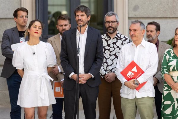 Sumar exige al PSOE una ley integral anticorrupción, endurecer el Código Penal y prohibir indultos a corruptos