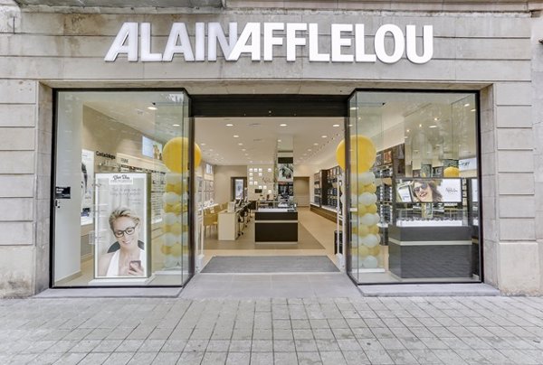 La familia Afflelou incrementa su participación en el capital social del grupo Afflelou hasta el 38%