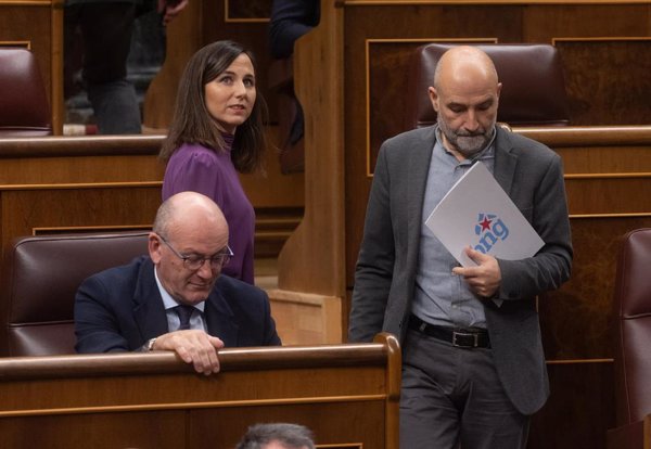 La entrada de Compromís en el Grupo Mixto del Congreso reducirá tiempos de intervención y portavocías a BNG, UPN y CC