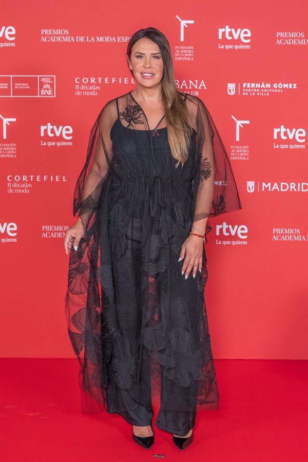 Karla Sofía Gascón presentará la II edición de los Premios Academia de la Moda Española, los