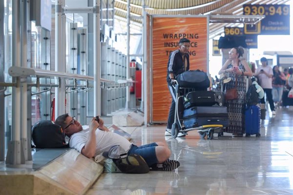 Sindicato Asae advierte de la posible repetición del caos en Barajas si Interior no toma 