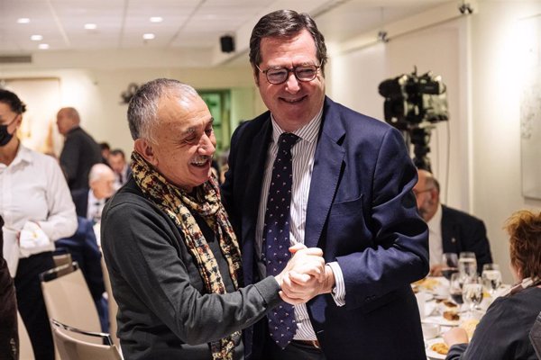 Álvarez (UGT) espera avanzar en la reforma del despido con CEOE en septiembre tras el fallo del Comité Europeo